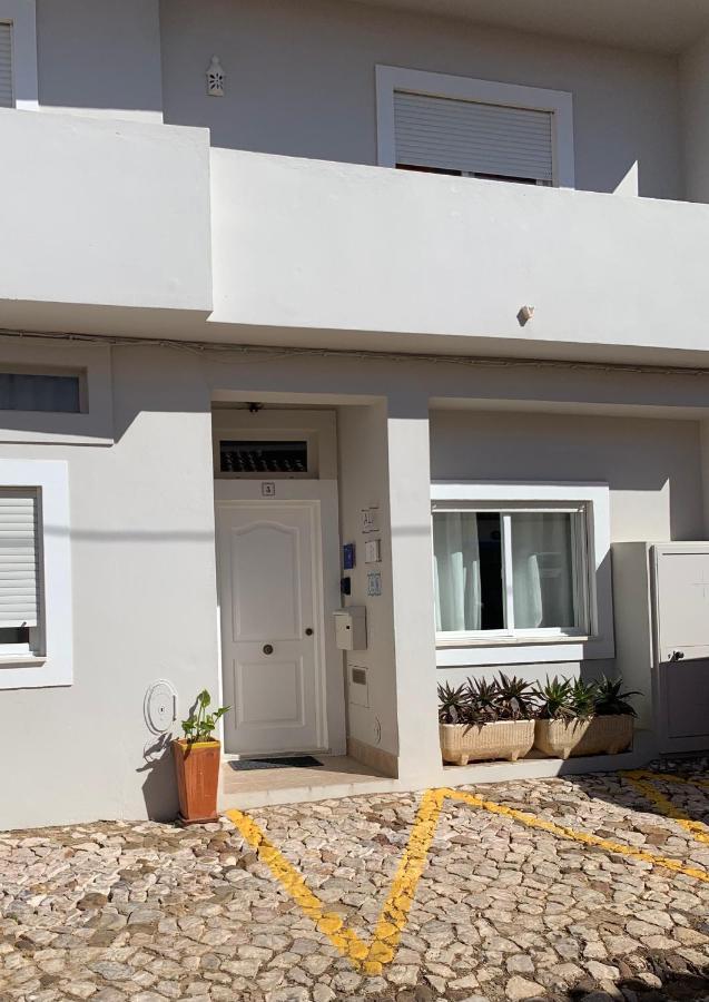 Casa Da Aldeia - Guest House Odiáxere Exterior foto